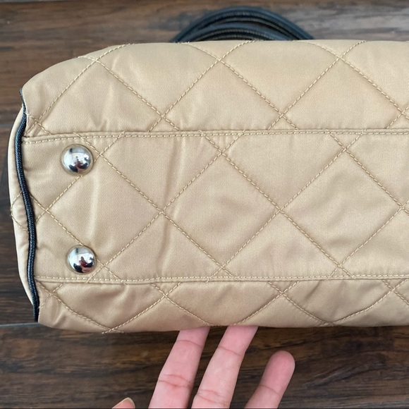 Prada handbag - Picture 4 of 16